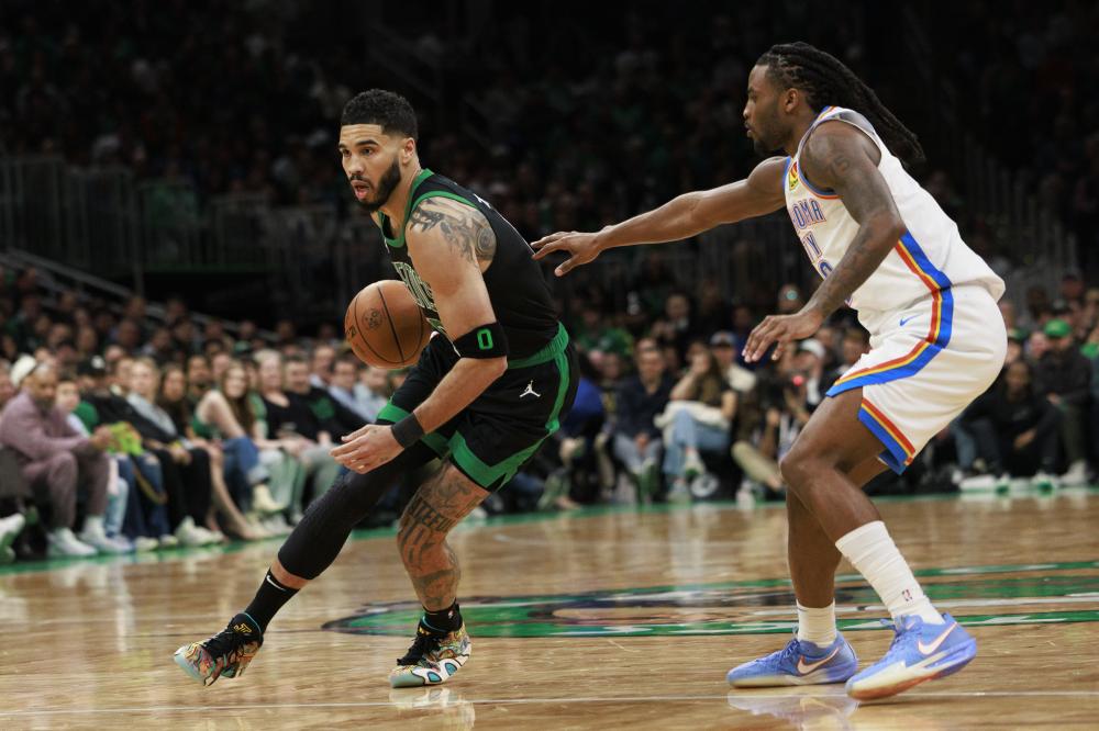 背后不仅仅 背后不仅仅