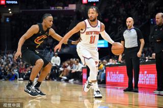 它既回应了 它既回应了